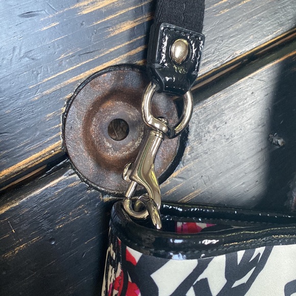 Coach Floral Flower Graffiti Poppy Shoulder Bag Tote F16914 - Picture 12 of 16